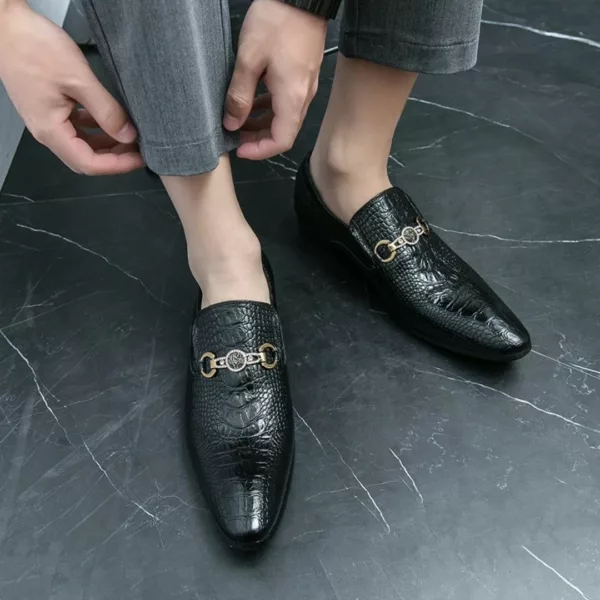 Mocassin homme croco boucle dorée luxe – Élégance haut de gamme au masculin – Style chic et raffiné pour toutes occasions – Image 9
