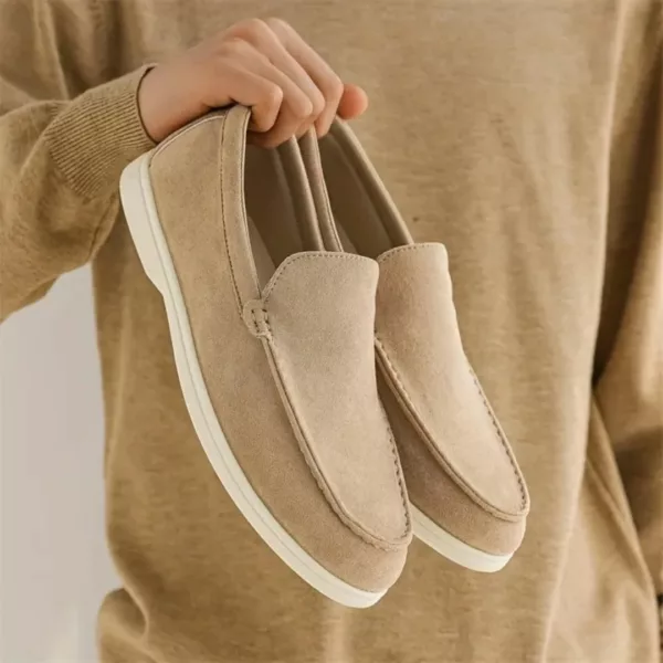Mocassin homme minimaliste semelle blanche