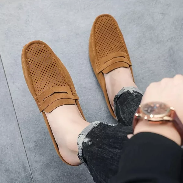 Mocassin homme ouvert daim perforé – Image 3