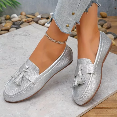 Mocassin femme métallisé pampilles élégantes