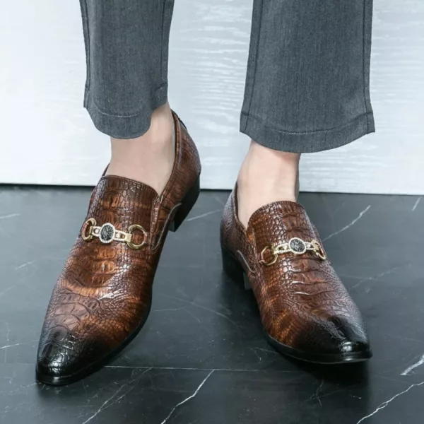 Mocassin homme croco boucle dorée luxe – Élégance haut de gamme au masculin – Style chic et raffiné pour toutes occasions