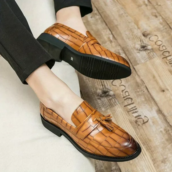 Mocassin homme cuir verni à glands – Image 6