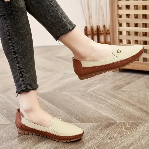 Mocassin femme bicolore fleur discrète – Image 5