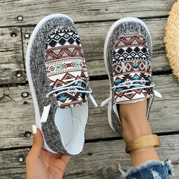 Mocassin femme imprimé ethnique à lacets – Image 4