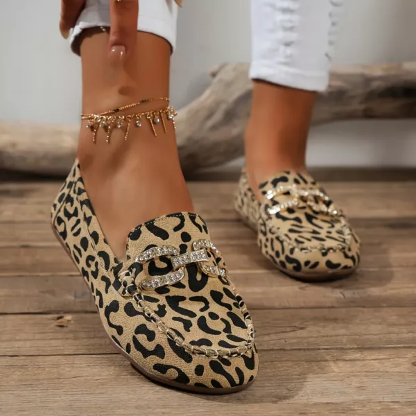 Mocassin femme léopard détail strass – Image 5