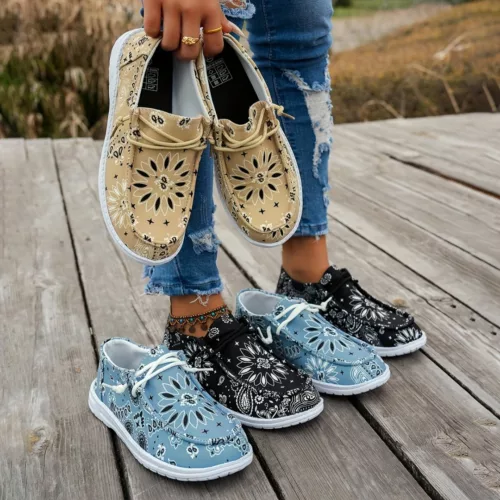 Mocassin femme perforé motif bandana