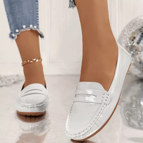 Mocassin femme verni style élégant – Image 5