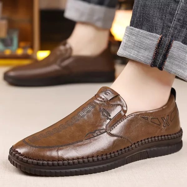 Mocassin homme cuir motif couture moderne – Image 3