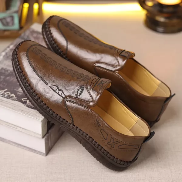 Mocassin homme cuir motif couture moderne – Image 7