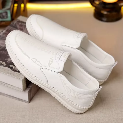 Mocassin homme cuir motif couture moderne