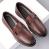 Mocassin homme cuir perforé chic