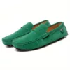 Mocassin homme daim style détente – Élégance décontractée et confort ultime pour vos journées casual