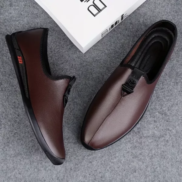Mocassin homme minimaliste style futuriste – Image 3