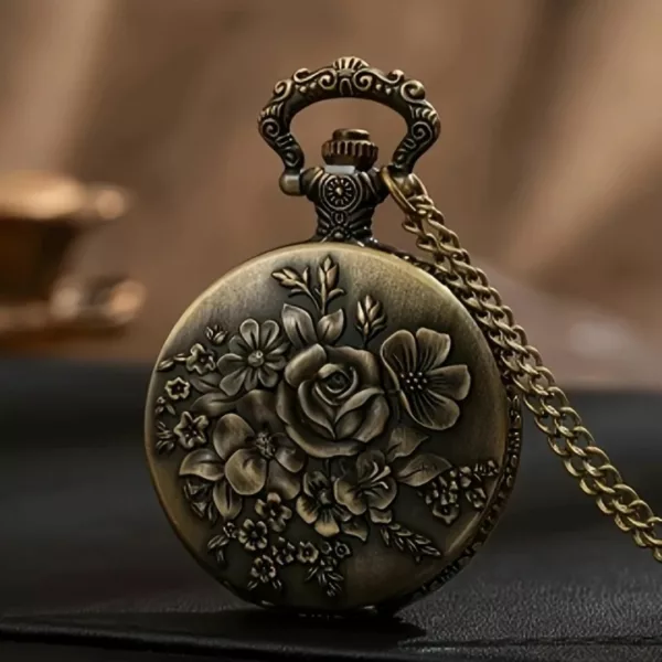 Montre à gousset rose florale vintage – Élégance rétro intemporelle pour un style romantique et raffiné – Image 4