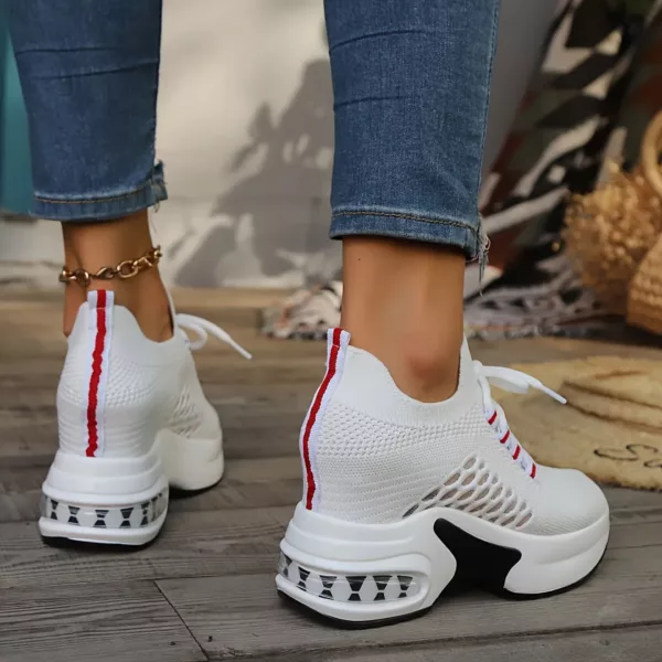 Chaussure Buffalo aérée semelle futuriste – Image 2