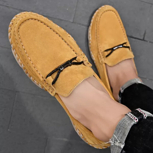Chaussure bateau homme détail métal chic – Élégance décontractée et confort durable pour l’été – Image 2