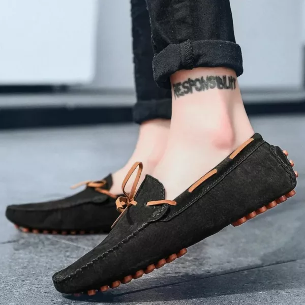 Chaussure bateau homme style mocassin velours – Image 2