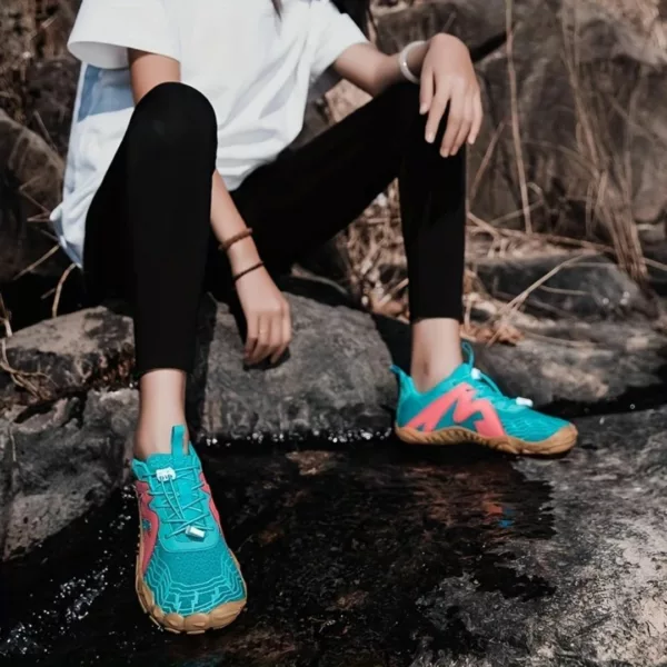 Chaussure de randonnée aquatique design dynamique – Image 13