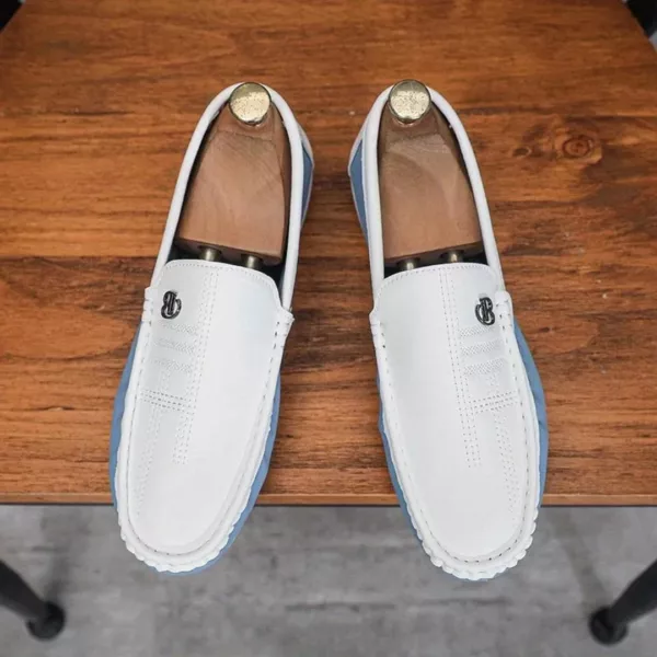 Chaussure bateau homme bicolore style yacht – Image 9