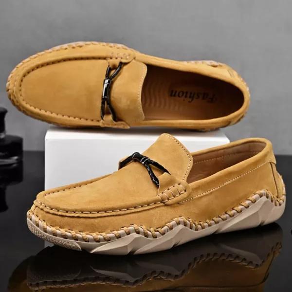 Chaussure bateau homme détail métal chic – Élégance décontractée et confort durable pour l’été – Image 4