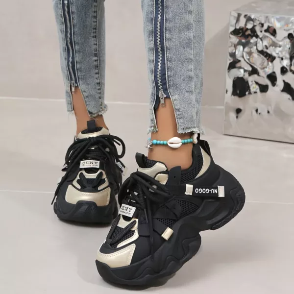 Chaussure Buffalo design sport rubans croisées – Image 4