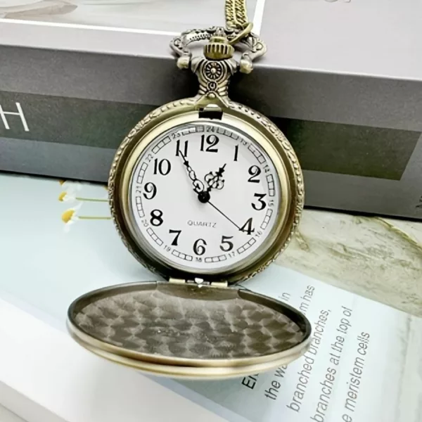 Montre à gousset rose florale vintage – Élégance rétro intemporelle pour un style romantique et raffiné – Image 6