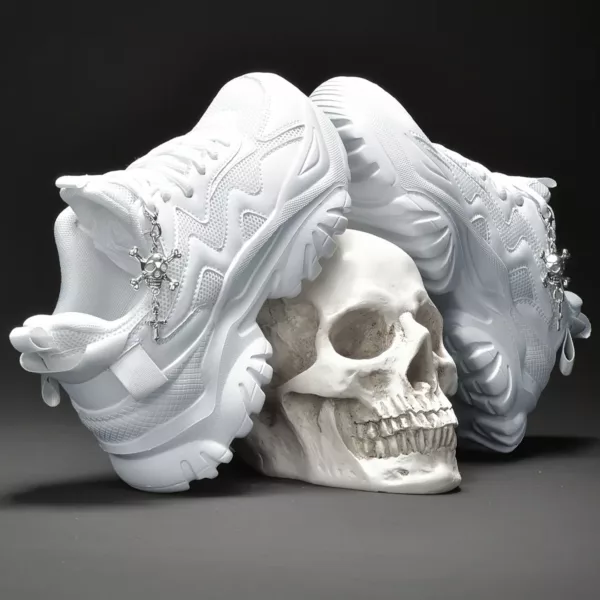 Chaussure Buffalo plateforme pendentif tête mort – Image 2