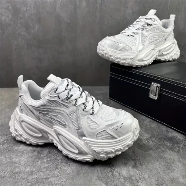 Chaussure Buffalo running semelle massive