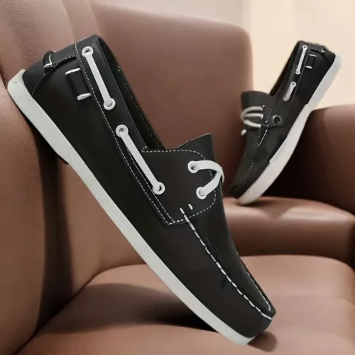Chaussure bateau homme coutures contrastées
