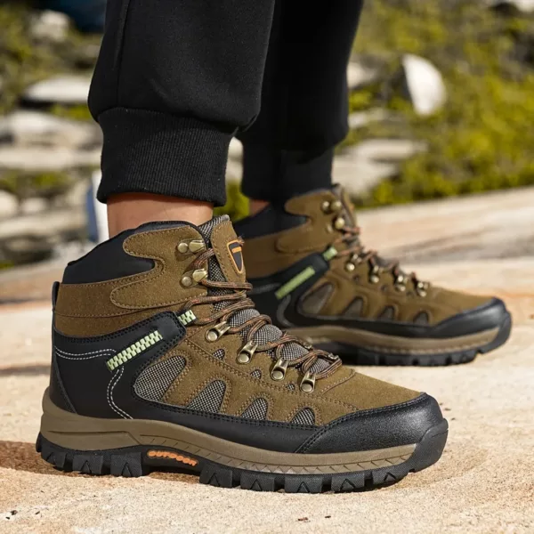 Chaussure de randonnée haute tout-terrain