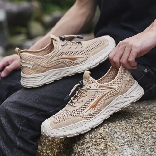 Chaussure de randonnée aérée lacet rapide