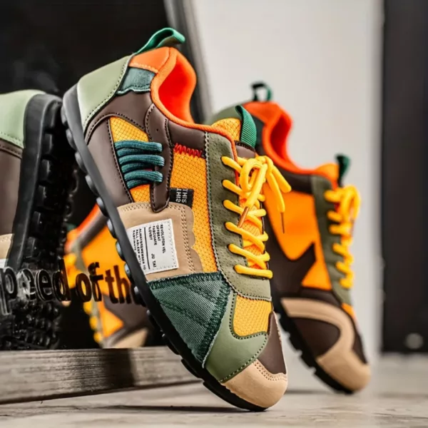 Chaussure de randonnée patchwork urbaine – Image 4