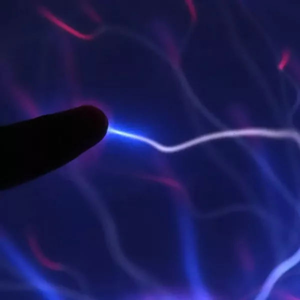 Lampe plasma électrostatique tactile – Effets lumineux hypnotisants, idéale déco geek et ambiance futuriste – Image 5