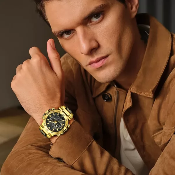 Montre militaire camouflage chrono renforcée – Ultra résistante, design tactique, idéale aventure et outdoor – Image 5