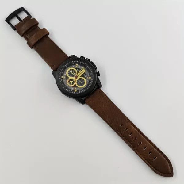 Montre militaire russe à cadran sportif – Résistante, précise et stylée pour un look tactique affirmé – Image 4