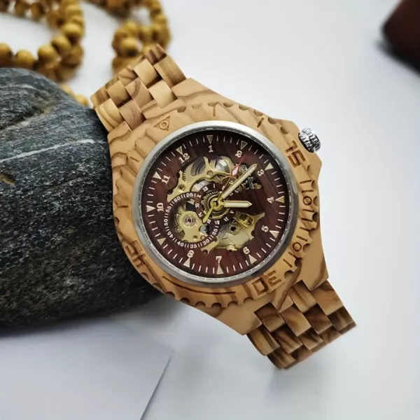 Montre squelette bois homme rétro – Élégance vintage et mécanisme visible – Style unique et raffiné – Image 6