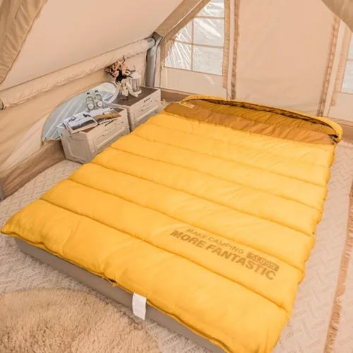 Sac de couchage double isolant extérieur