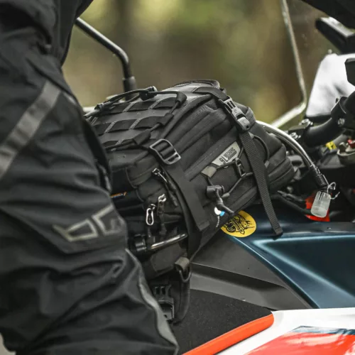 Sac de moto étanche multifonction avec système MOLLE et housse de pluie intégrée