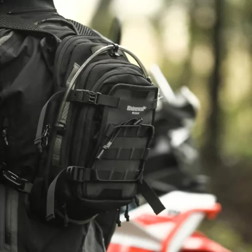 Sac de moto étanche multifonction avec système MOLLE et housse de pluie intégrée