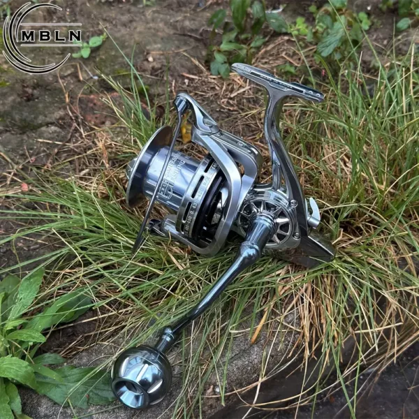 Moulinet spinning en métal longue distance – robuste et fluide pour pêche sportive
